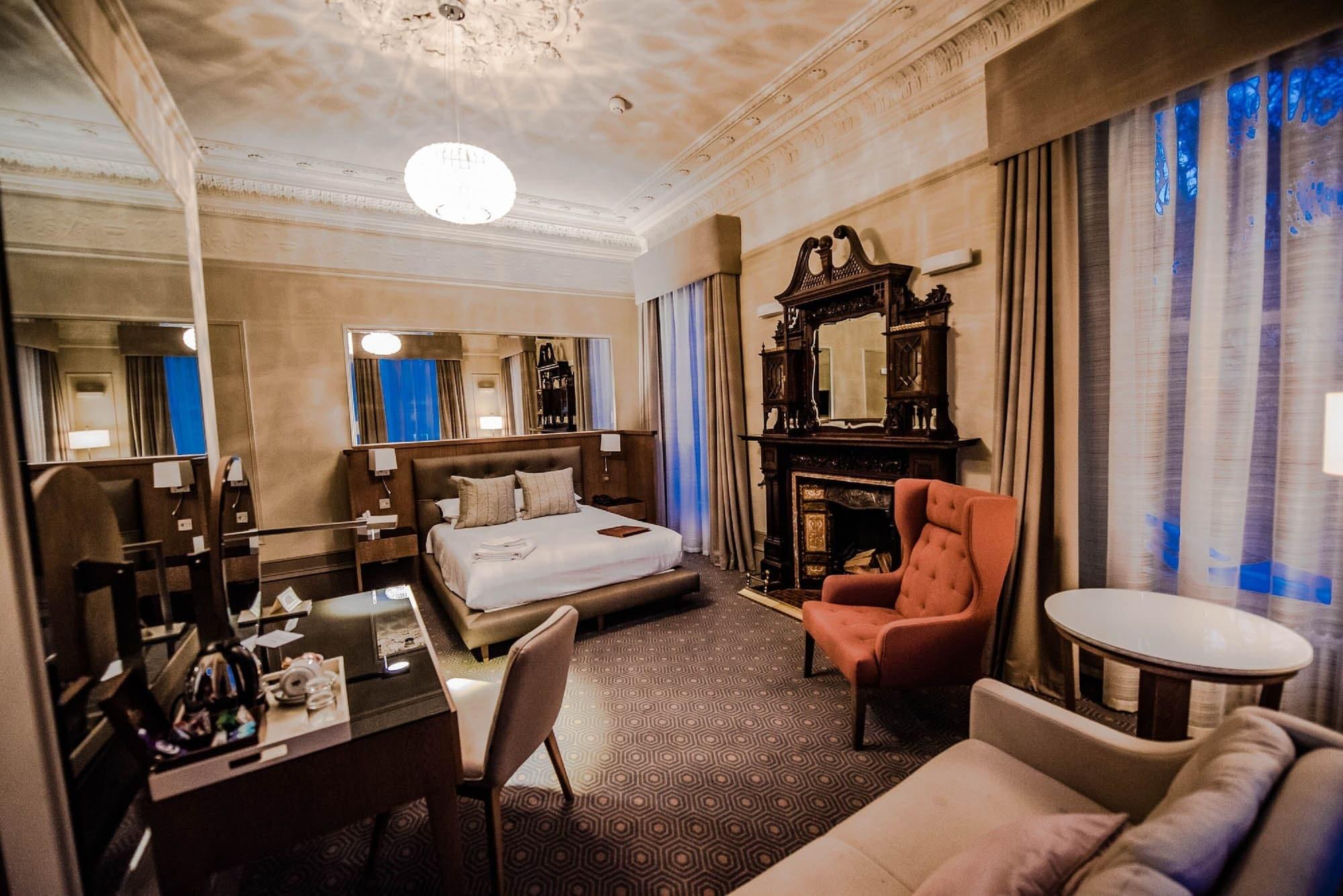 Lynnhurst Hotel ジョンストン エクステリア 写真